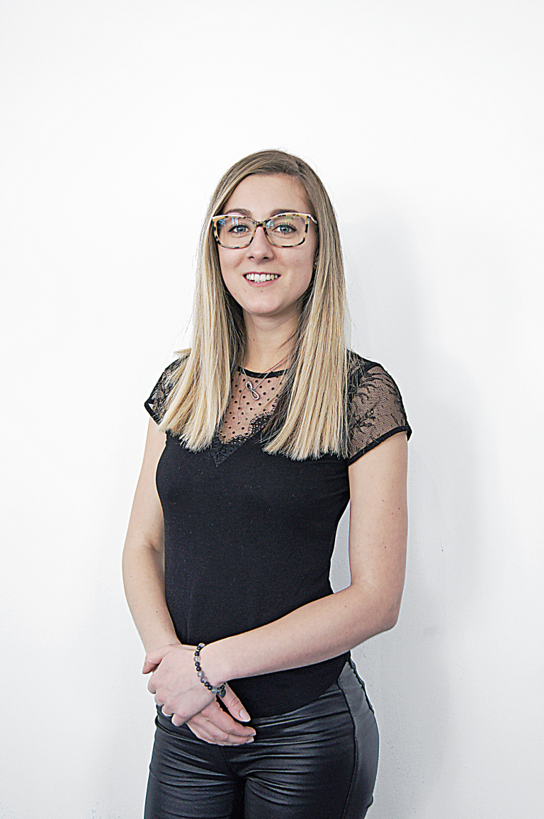 Petra Slastanova unterstützt seit April 2019 das Kampagnenmanagement bei Purpur Media